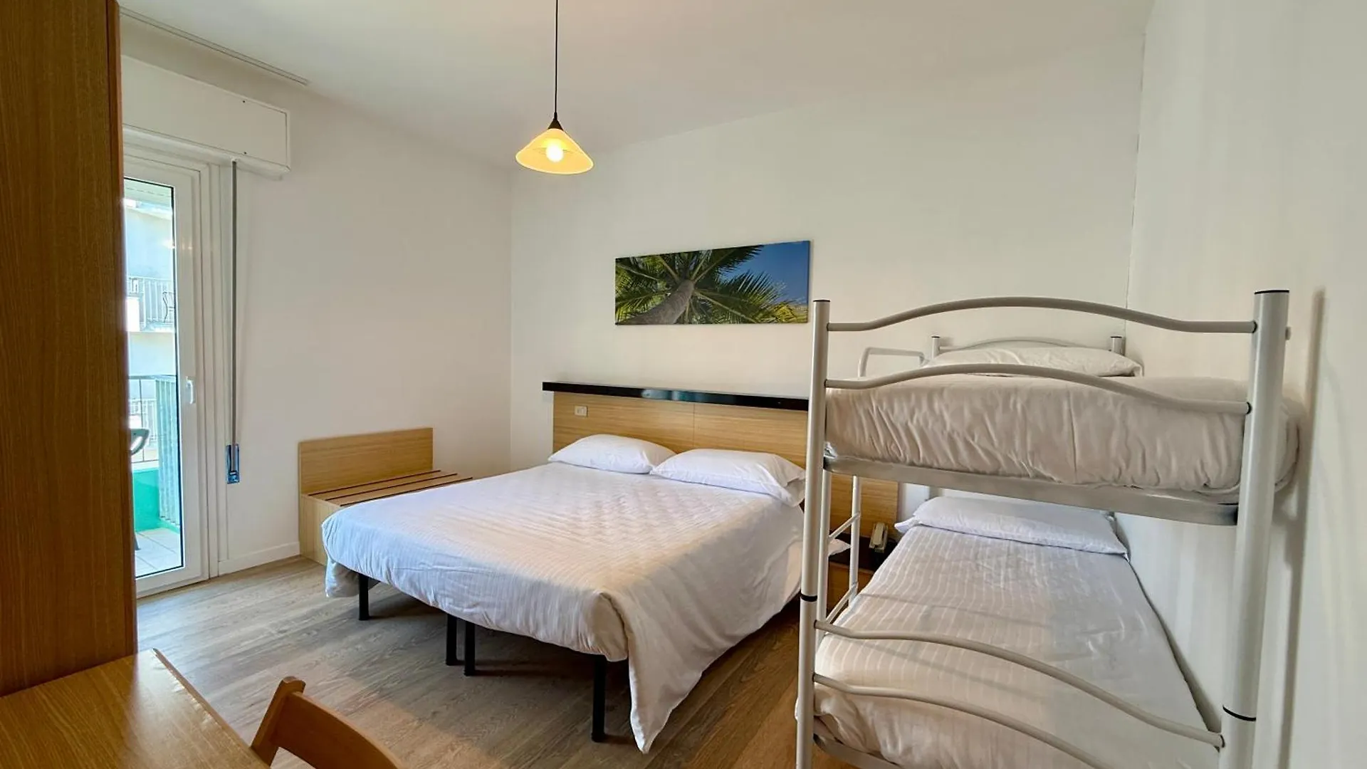 ***  Hotel Palme Park & Beach Included ليدو دي يسولو إيطاليا