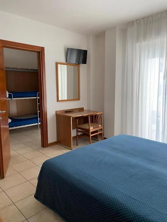 Hotel Palme Lido di Jesolo 3*,  Italia
