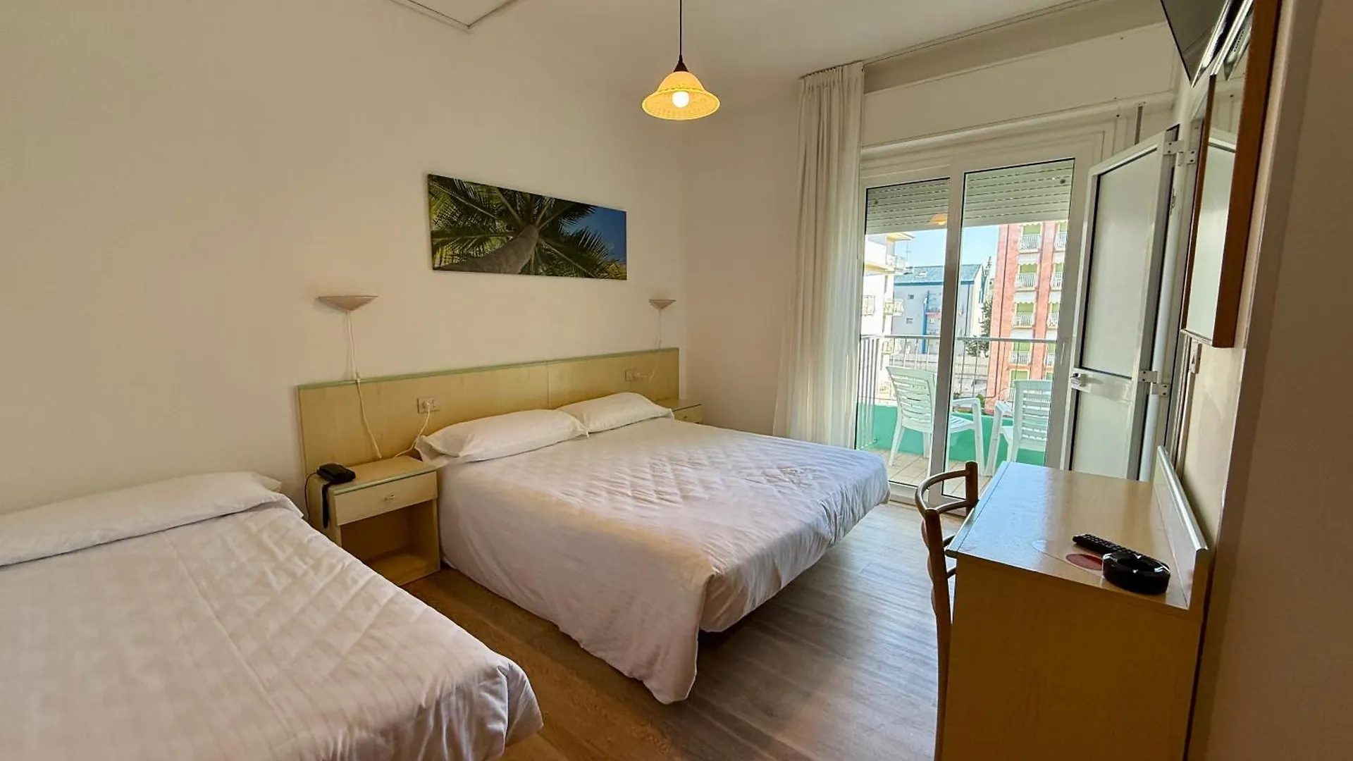 Hotel Palme Park & Beach Included Lido di Jesolo 3*,  Italy